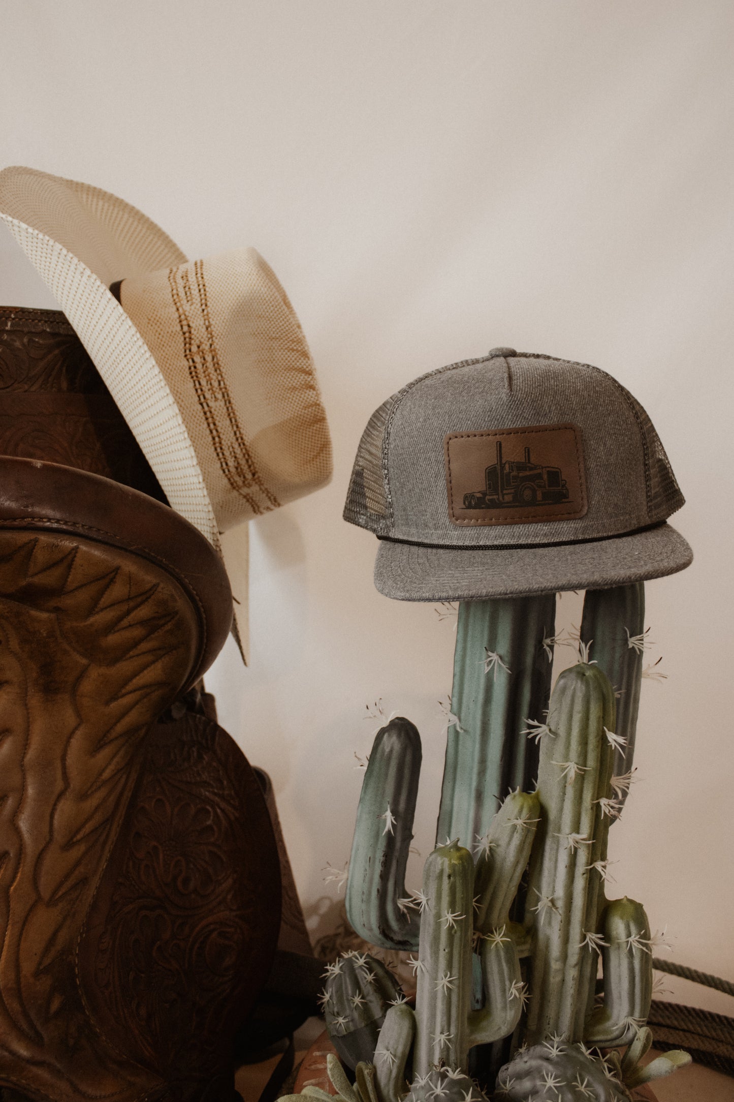 Tractor - Dark Grey *Junior/Kids*