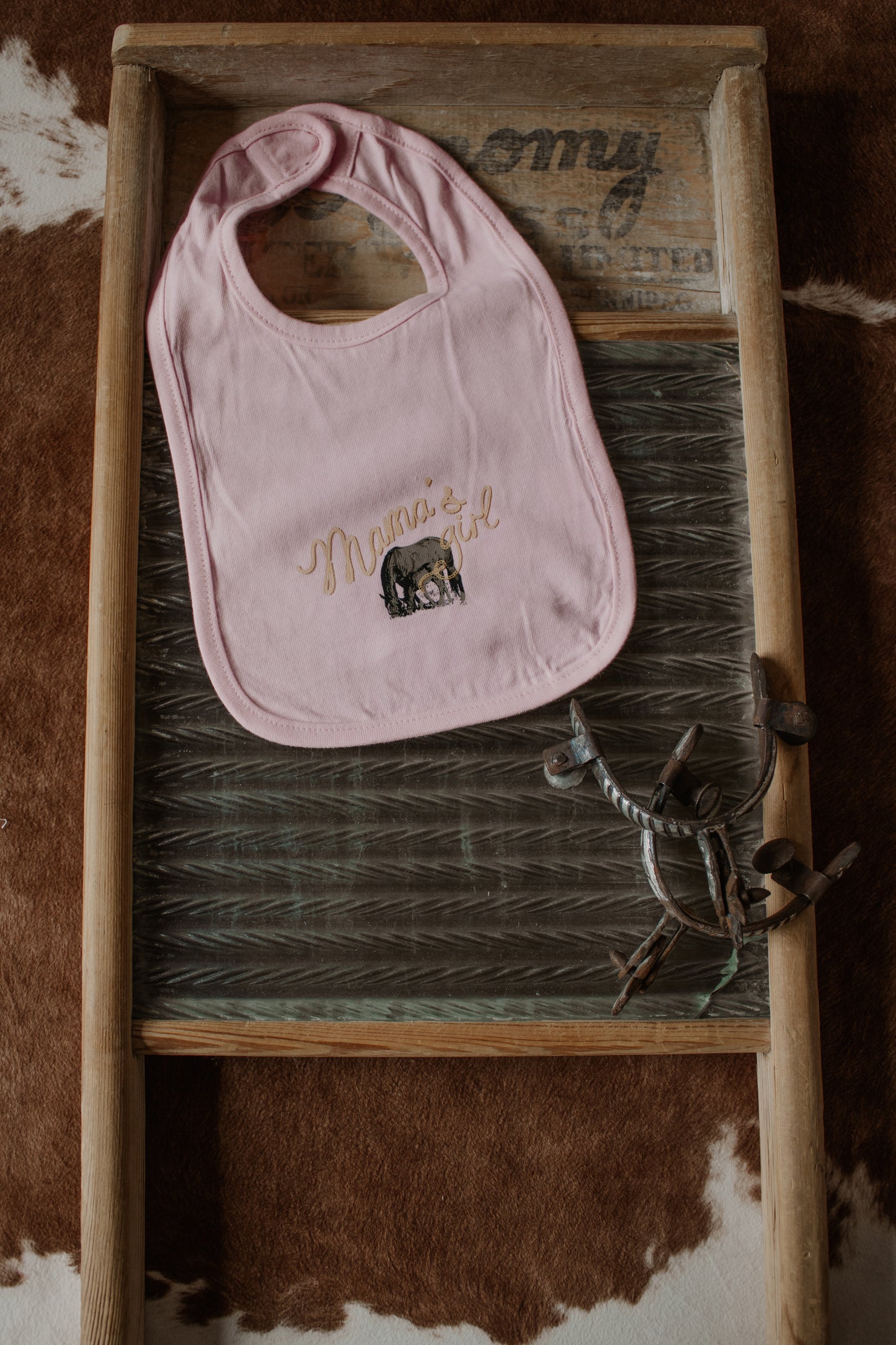 Mama’s Girl Bib - Pink