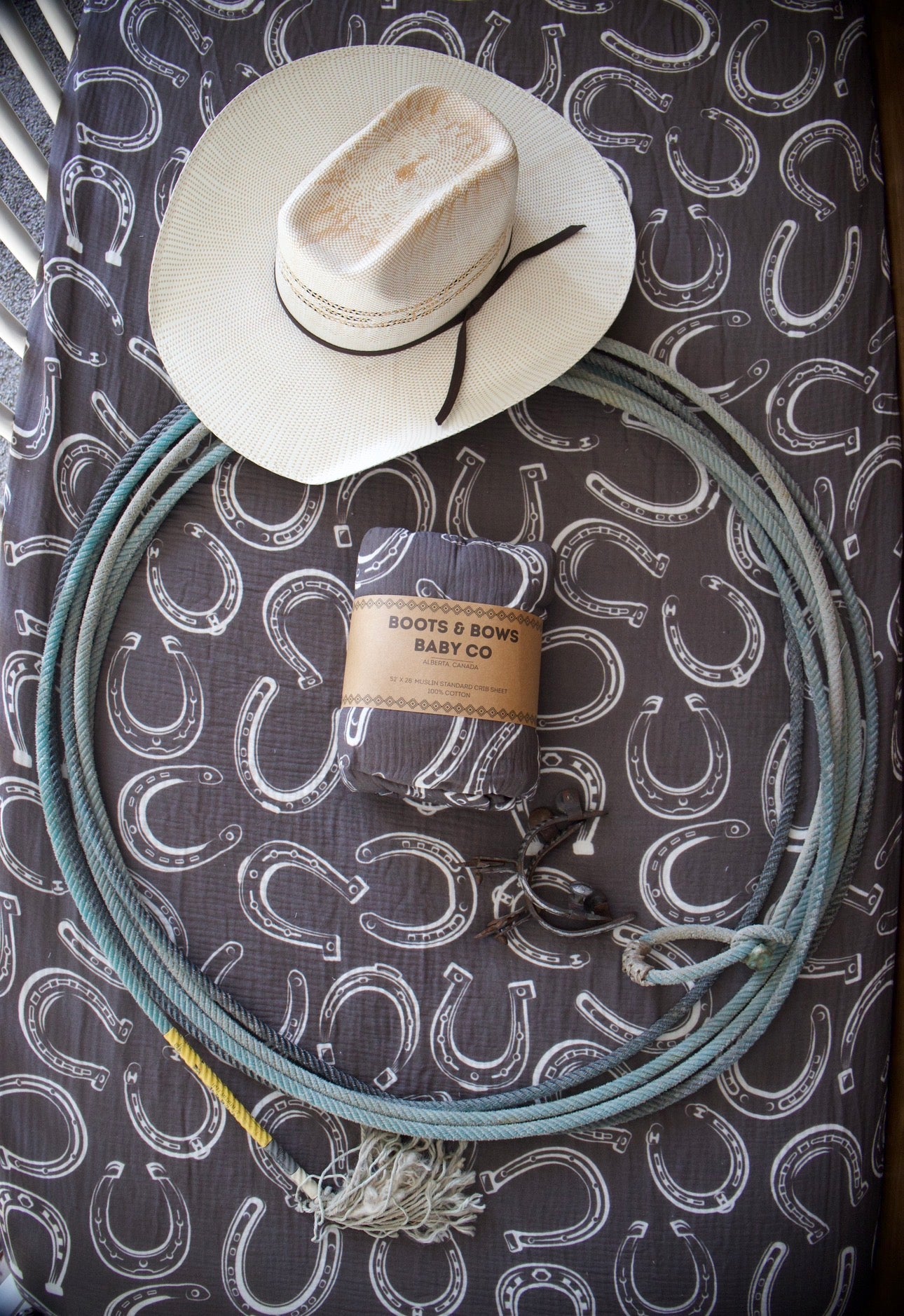 Horseshoe Crib Sheet