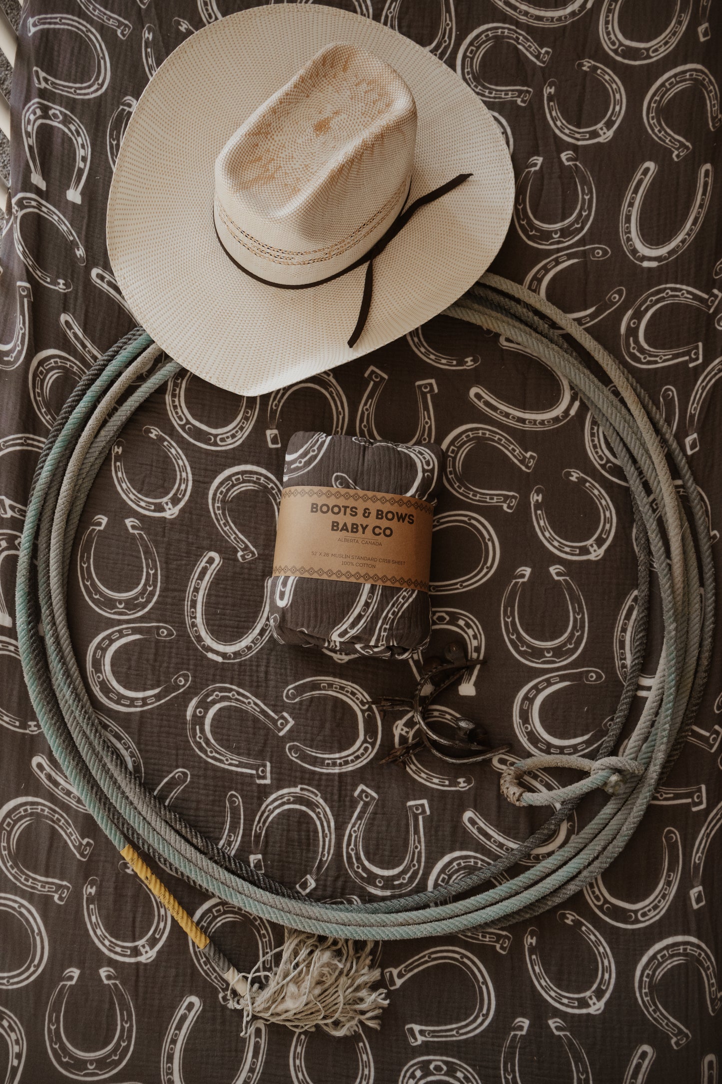 Horseshoe Crib Sheet
